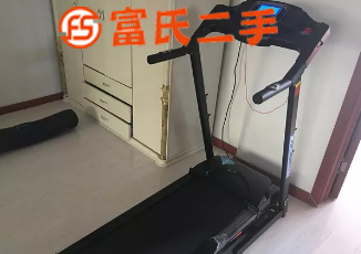 启迈斯跑步机  400元