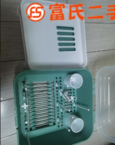 babycare奶瓶收纳箱 餐具收纳盒  45元