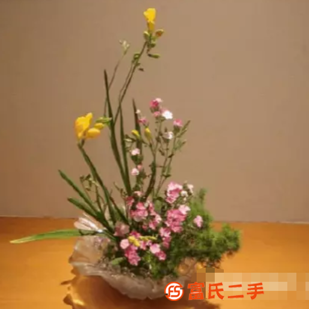 昆明花艺培训学校分享鲜切花包装相关知识