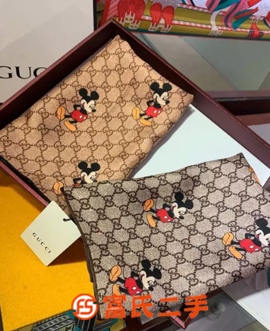 Gucci X Disney 古驰迪士尼米奇围巾