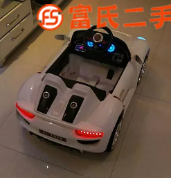 电动四轮汽车  500元