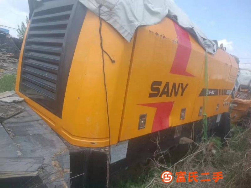 Selling two almost brand new Sany Zhonglian 6013 electric tow pumps with a capacity of 90kw