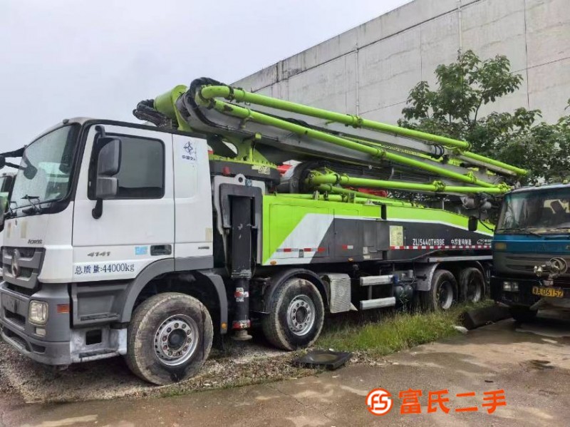 Over 600000 yuan sold for 20 years, Zhonglian Mercedes Benz sold 56 meters of brand new hydraulic oi